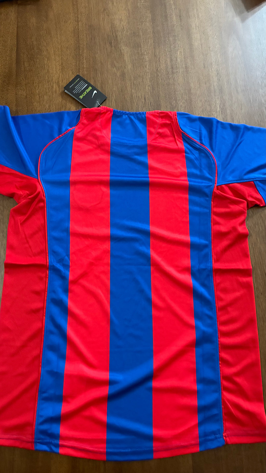 Barcelona Retro Player Version soccer jersey (size L men’s)